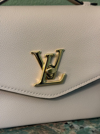 LOUIS VUITTON BEIGE OXFORD LOCKME SHOULDER BAG