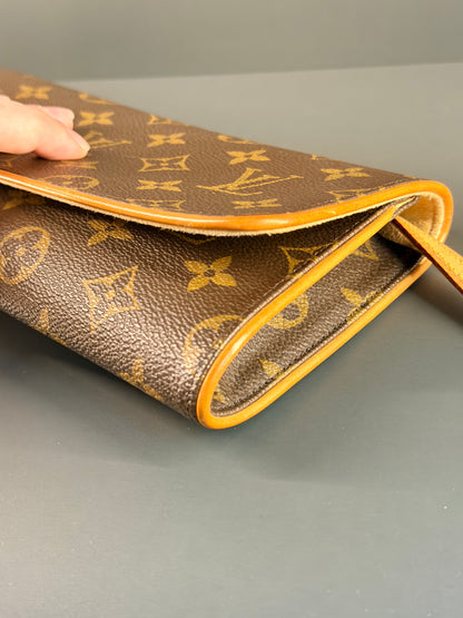 LOUIS VUITTON MONOGRAM POCHETTE TWIN GM