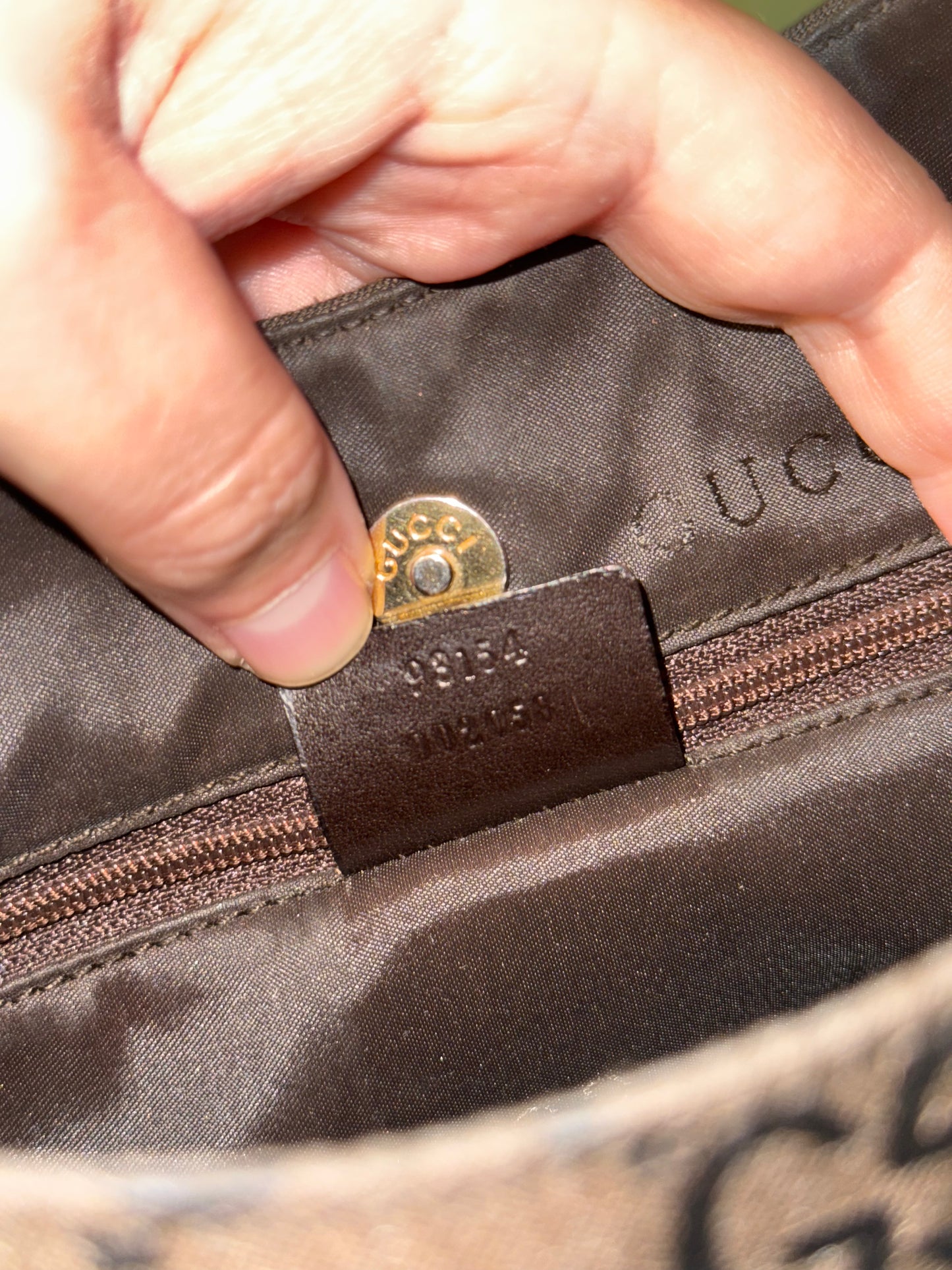 GUCCI BROWN MONOGRAM HOBO BAG