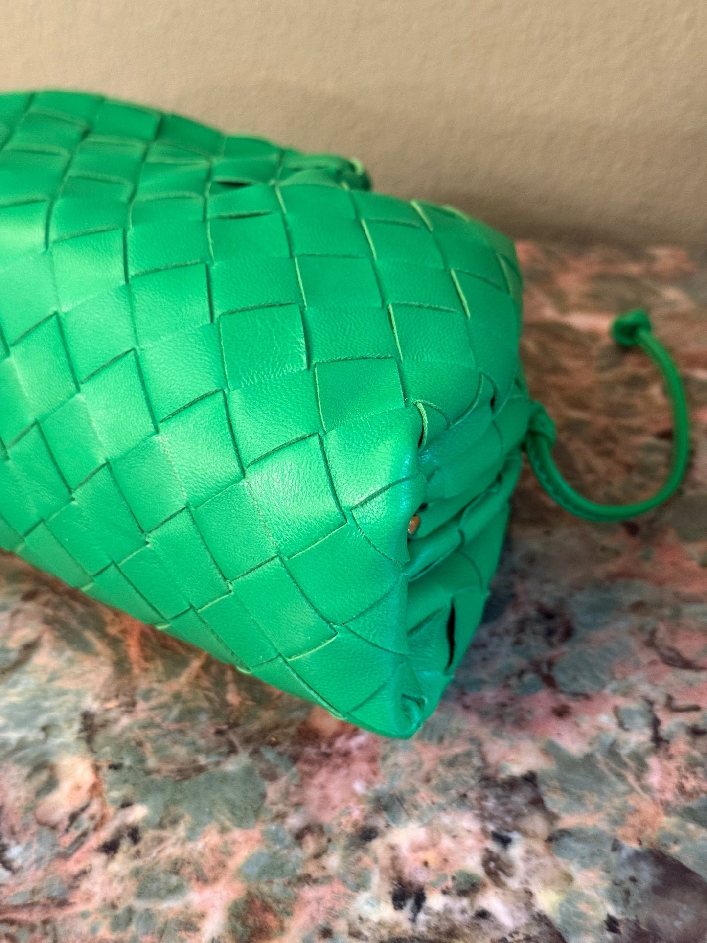 BOTTEGA VENETA INTRECCIATO PARAKEET MINI POUCH