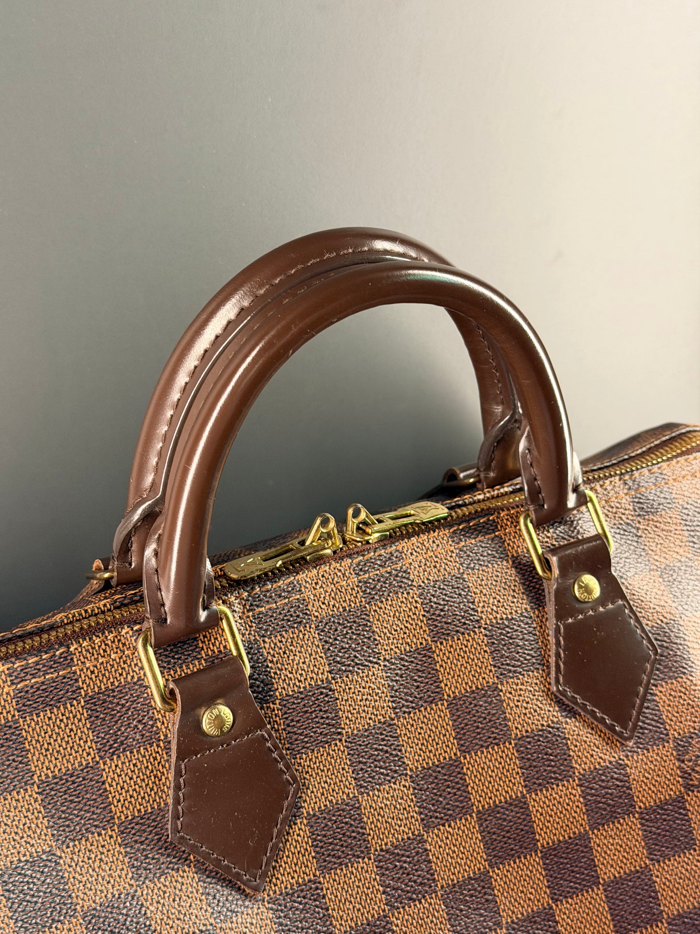 LOUIS VUITTON DAMIER EBENE SPEEDY BANDOULIERE 30 BOSTON BAG
