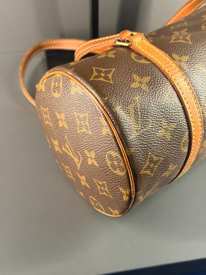 LOUIS VUITTON MONOGRAM PAPILLON 26 HANDBAG