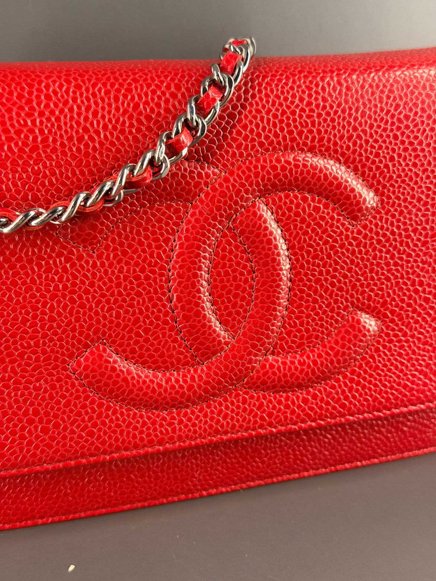 CHANEL RED CAVIAR WALLET ON CHAIN