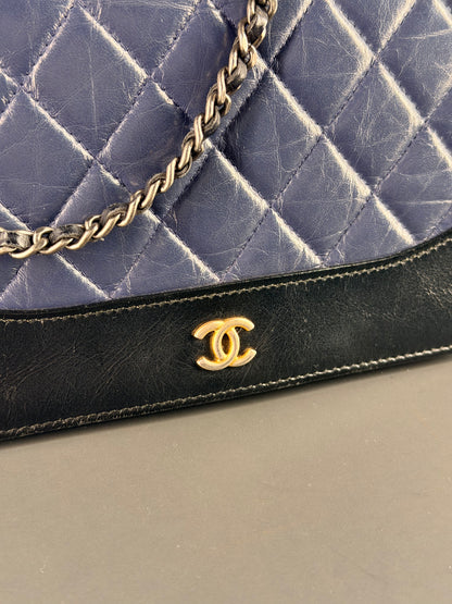 CHANEL BI COLOR GABRIELLE WALLET ON CHAIN