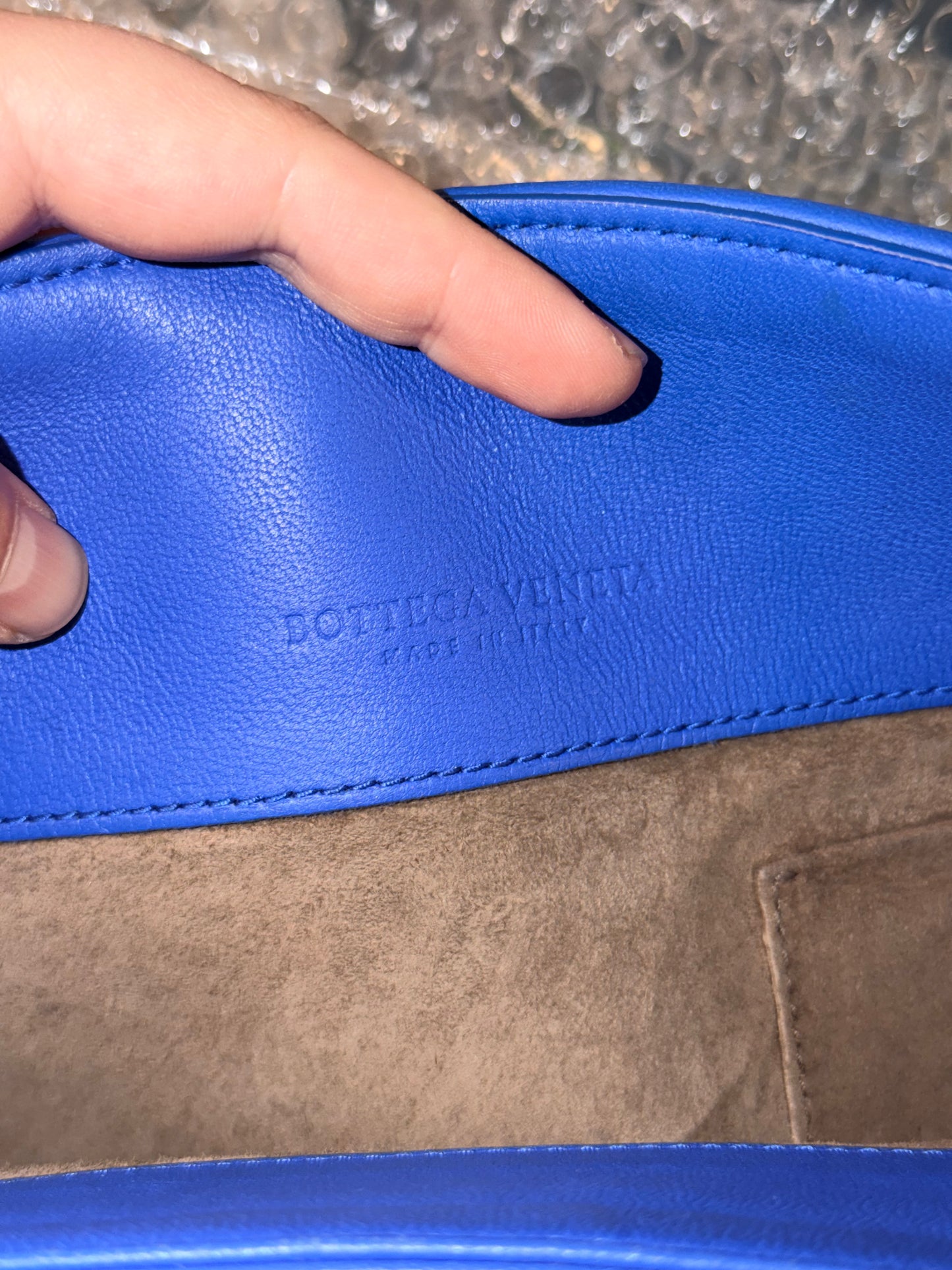 BOTTEGA VENETA ELECTRIC BLUE MEDIUM OLIMPIA SHOULDER BAG