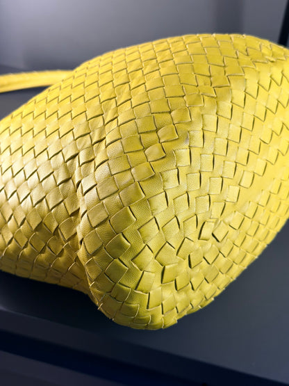 BOTTEGA VENETA YELLOW NAPPA INTRECCIATO BUCKET BAG