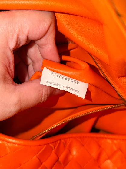 BOTTEGA VENETA LARGE ORANGE HOP SHOULDER BAG