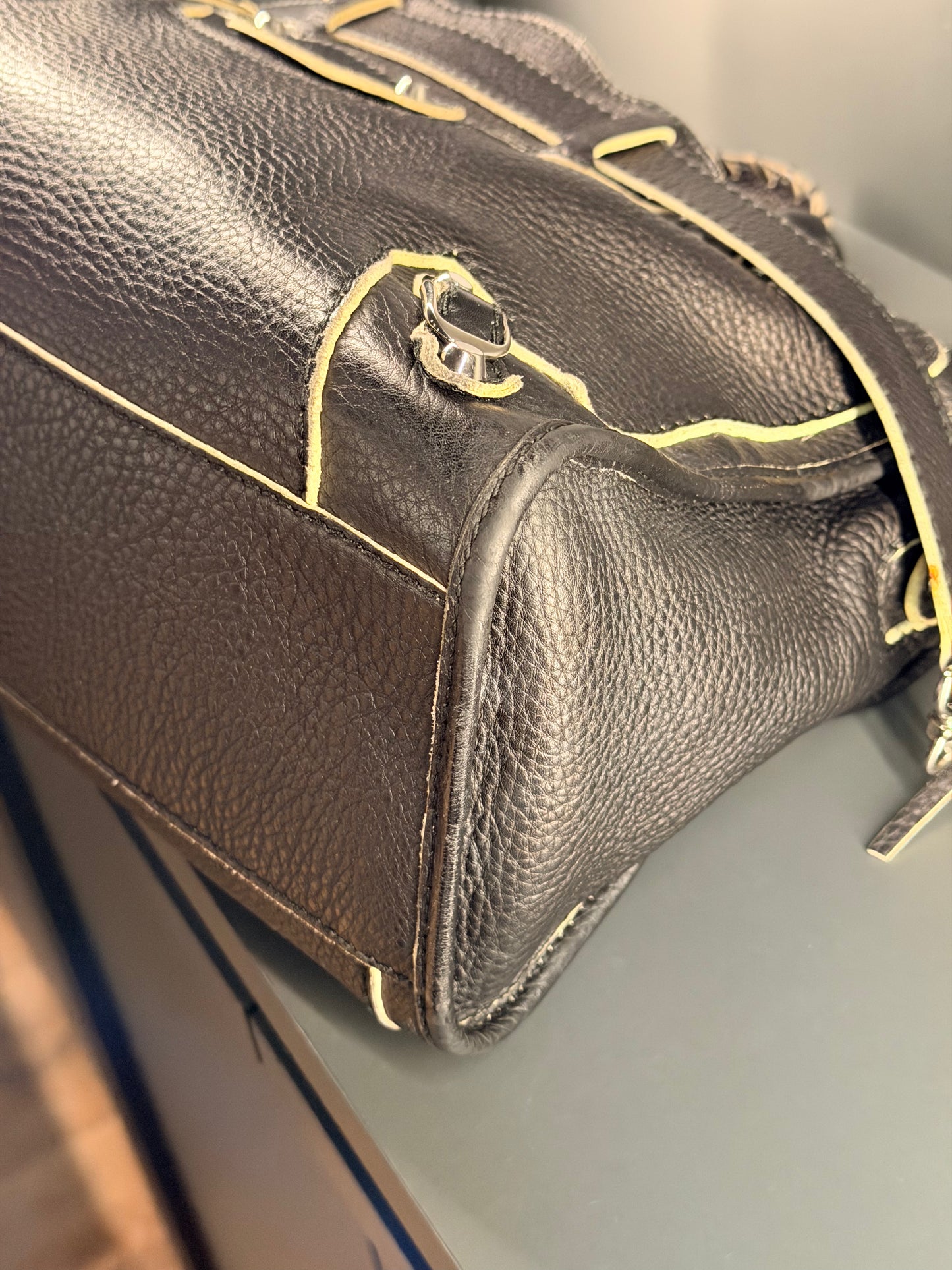 BALENCIAGA BLACK GRAINED LEATHER MEDIUM CLASSIC CITY HANDBAG
