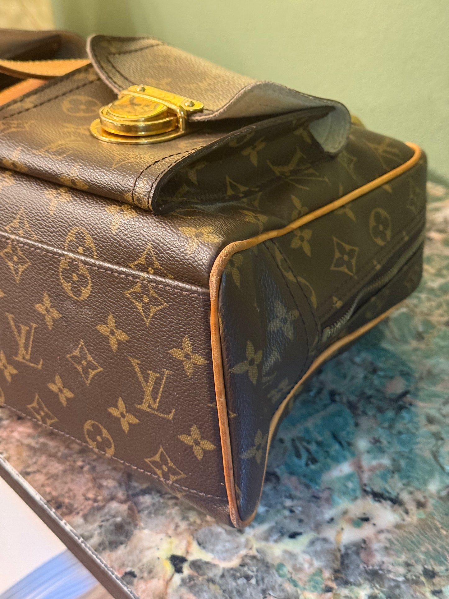 LOUIS VUITTON MONOGRAM MANHATTAN GM HANDBAG